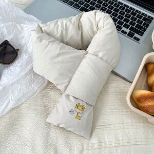 Cream Giraffe Print Scarf